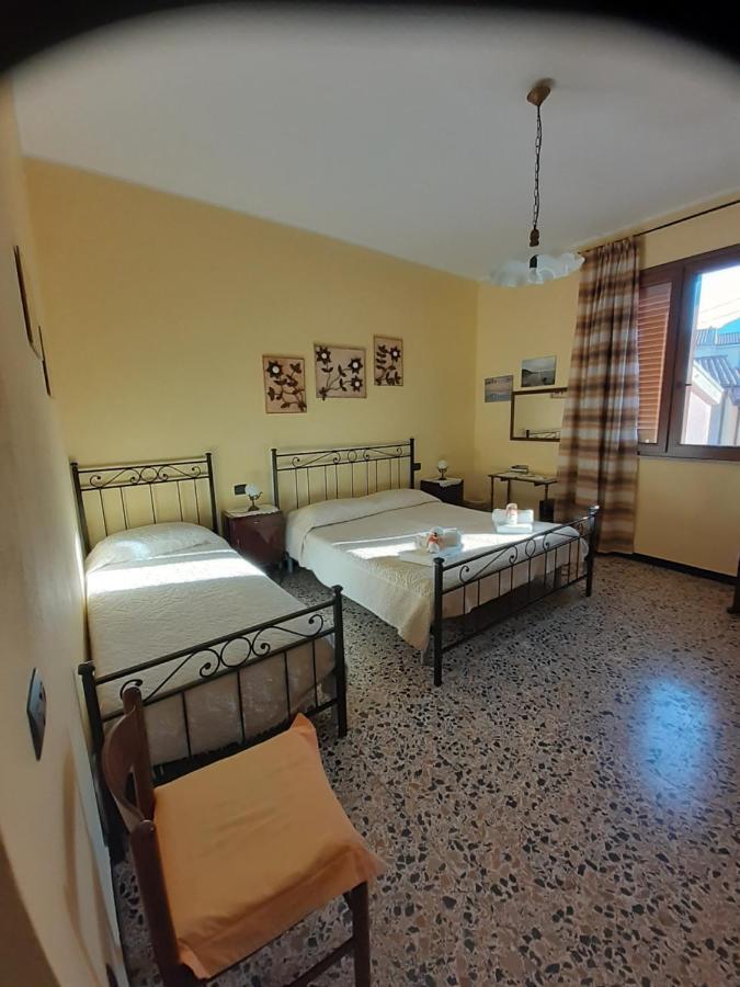Bed and Breakfast L'Agrifoglio Di Emy Guspini Exteriér fotografie